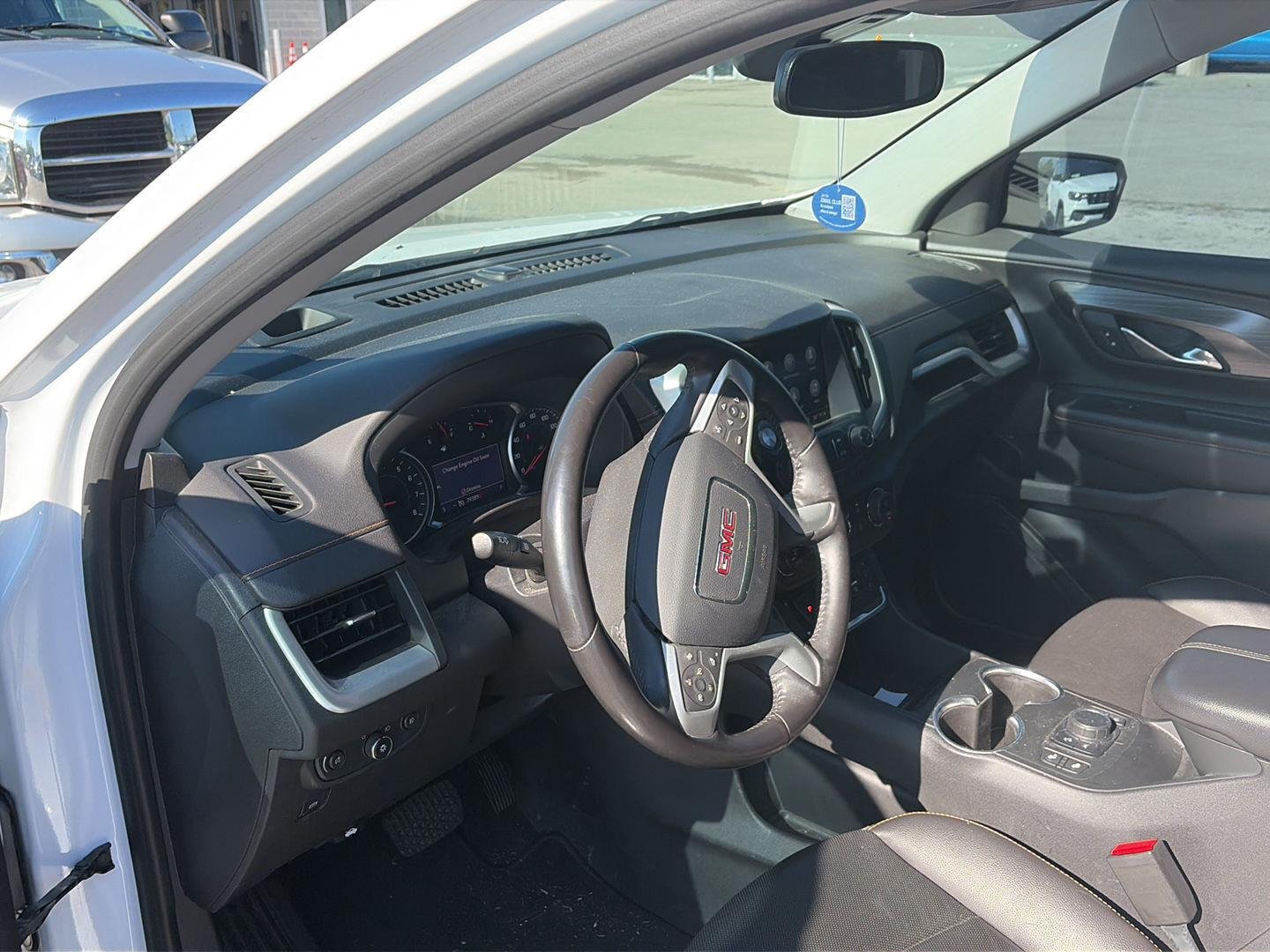 Used 2021 Summit White GMC SLT image 5