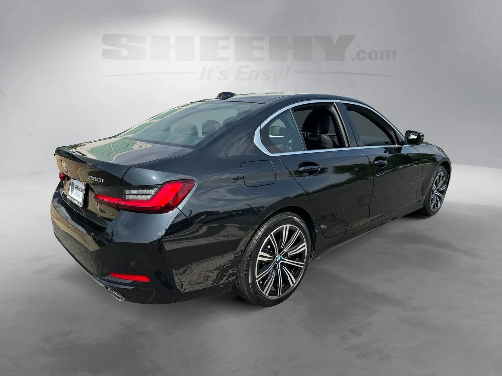 Used 2025 Black BMW 330i xDrive image 12