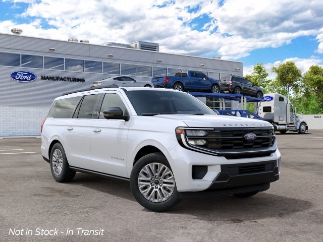 New 2027 Star White Metallic Tri-Coat Ford Platinum image 4