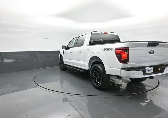 New 2026 Oxford White Ford XLT image 5