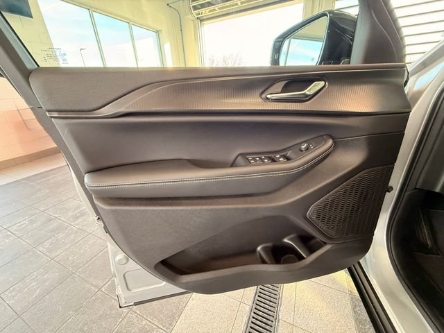 2025 Jeep Grand Cherokee Altitude - Photo 40