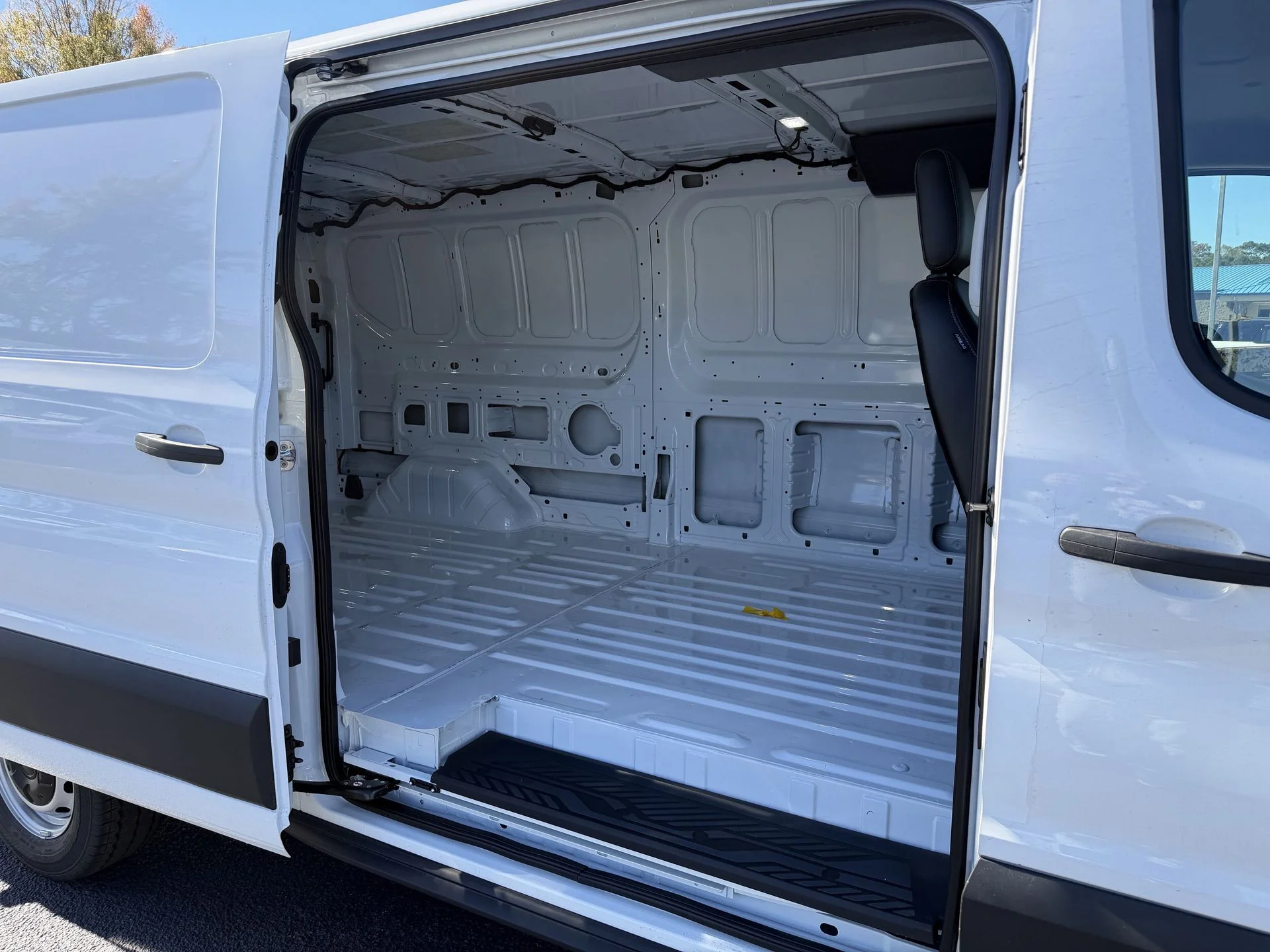 New 2026 Oxford White Ford Cargo Van image 26