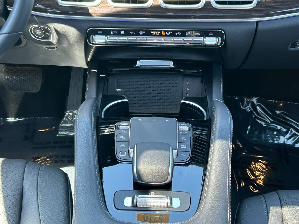 2025 Mercedes-Benz GLS Base - Photo 26