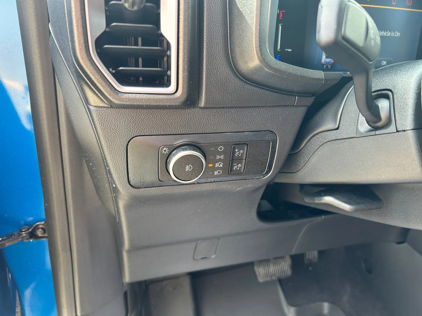 New 2026 Velocity Blue Metallic Ford Outer Banks image 15
