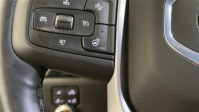 Used 2025 Titanium Rush Metallic GMC SLT image 34