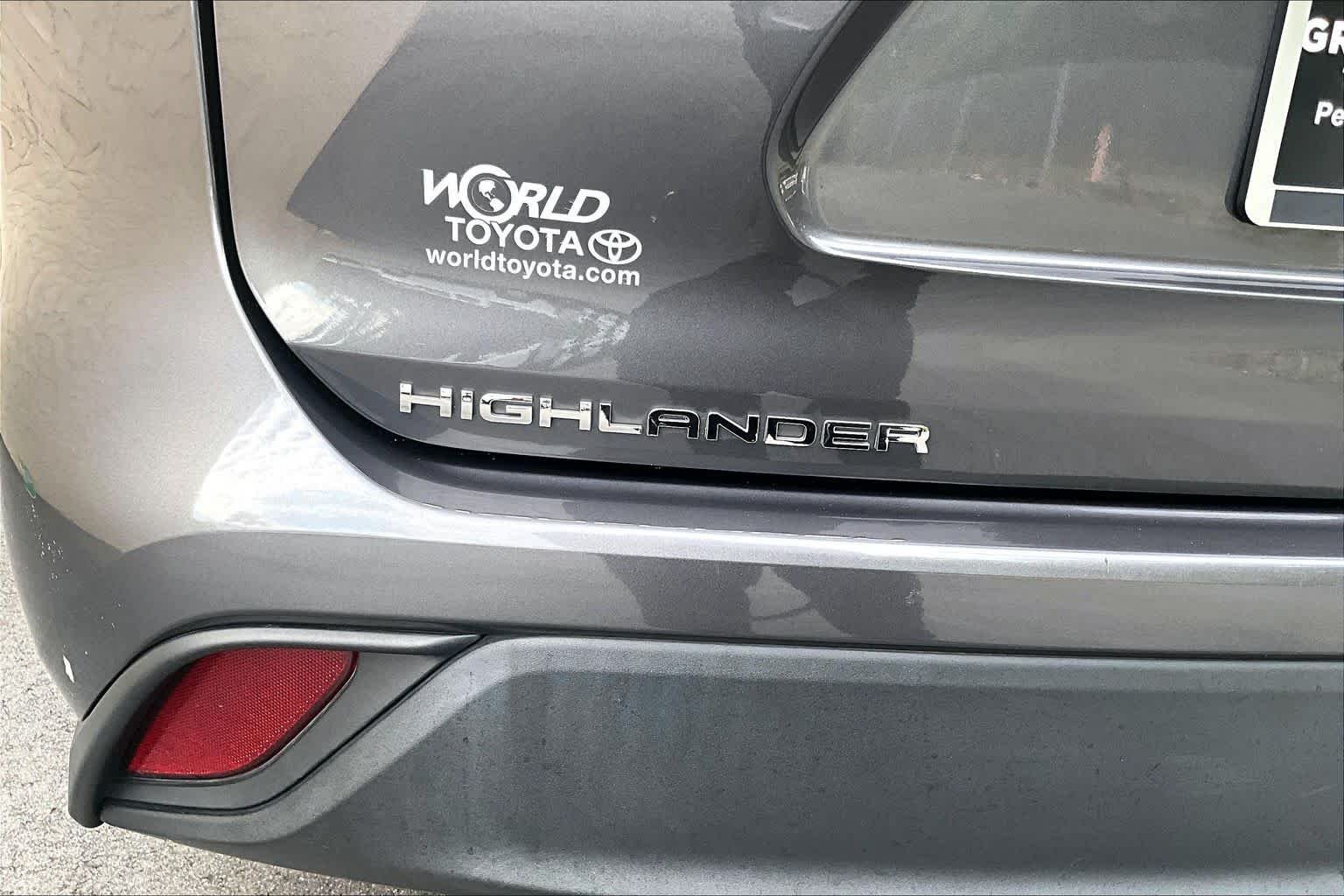 Used 2023 Magnetic Gray Metallic Toyota L image 10