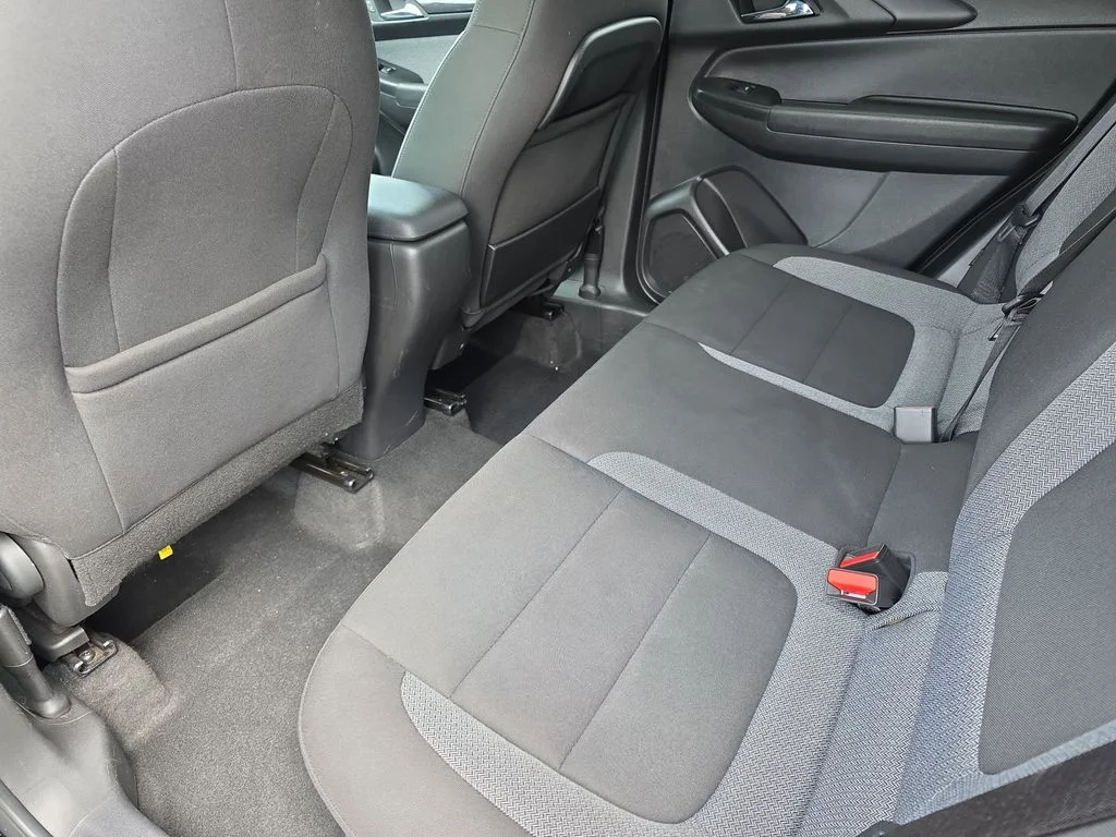 Certified Used 2025 Mosaic Black Metallic Chevrolet LT image 11
