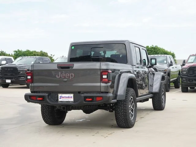 New 2026 Granite Crystal Metallic Clear-Coat Exterior Paint Jeep Rubicon image 9