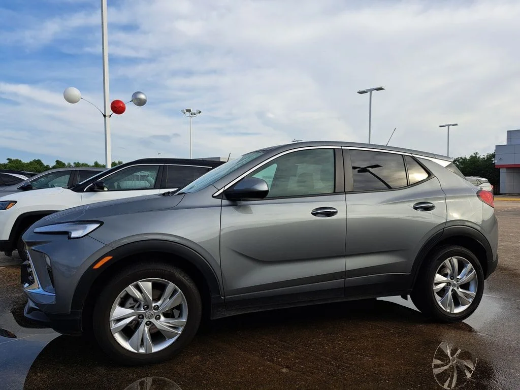 2025 Buick Encore GX Preferred's photo