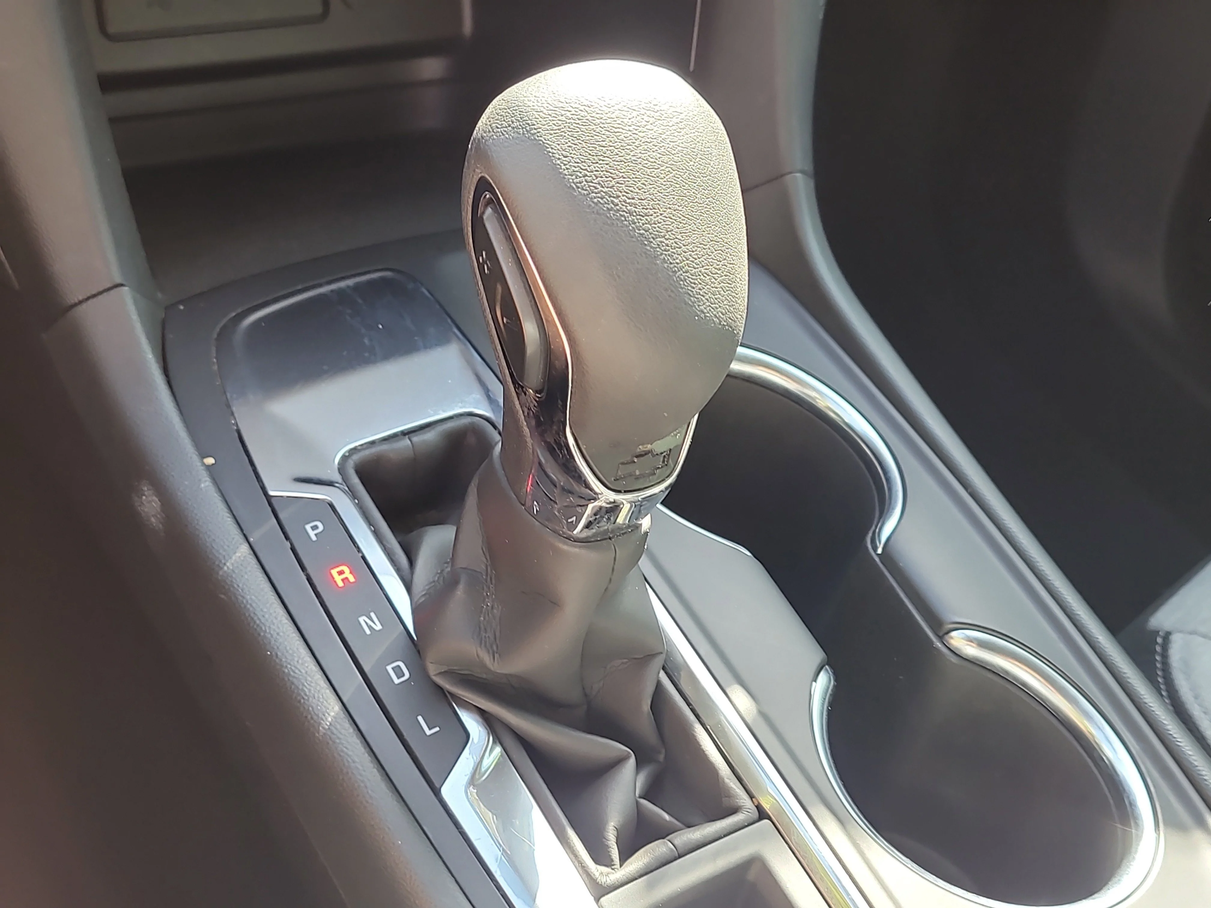 Used 2022 Silver Ice Metallic Chevrolet LS image 26