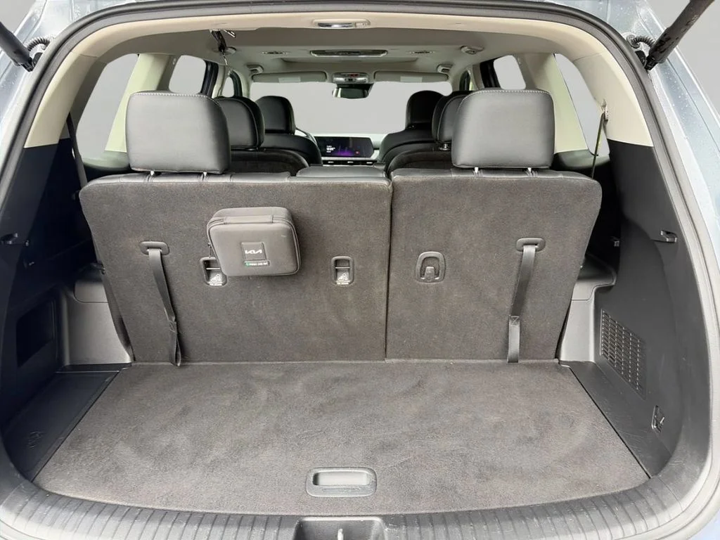 Used 2024 Silver Kia EX image 7