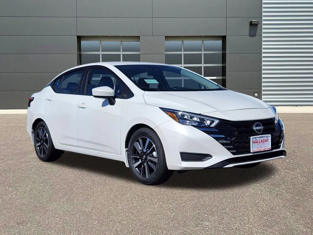2025 Nissan Versa Sedan SV - Photo 6