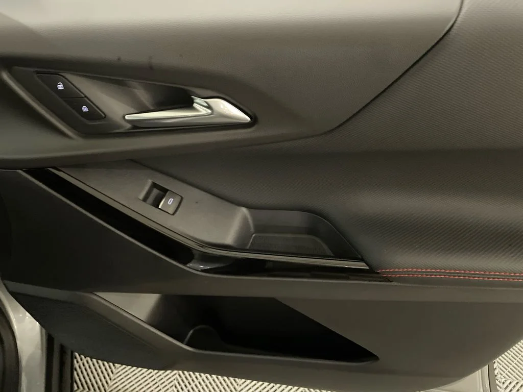 2027 Chevrolet Equinox RS - Photo 26
