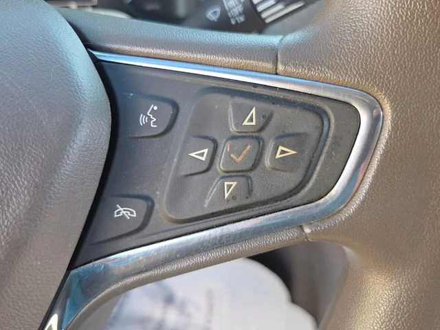 Used 2016 Silver Chevrolet LS image 21
