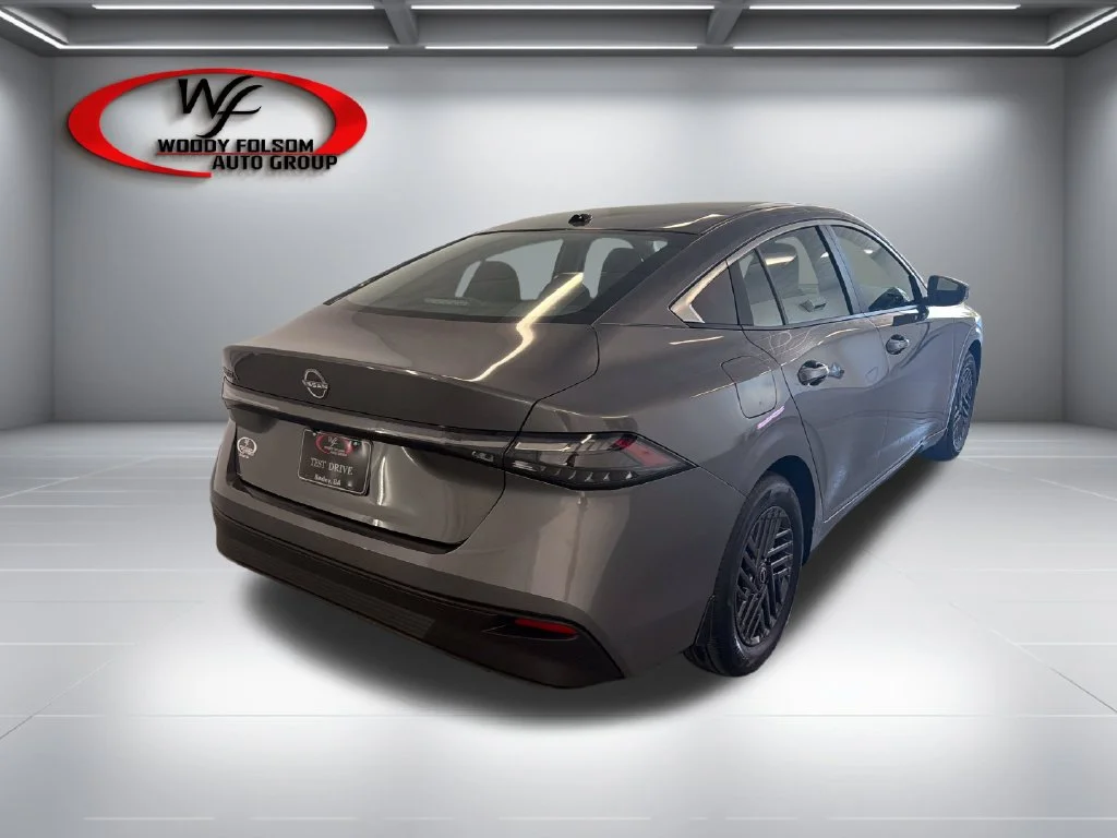 New 2027 Gun Metallic Nissan SV image 6