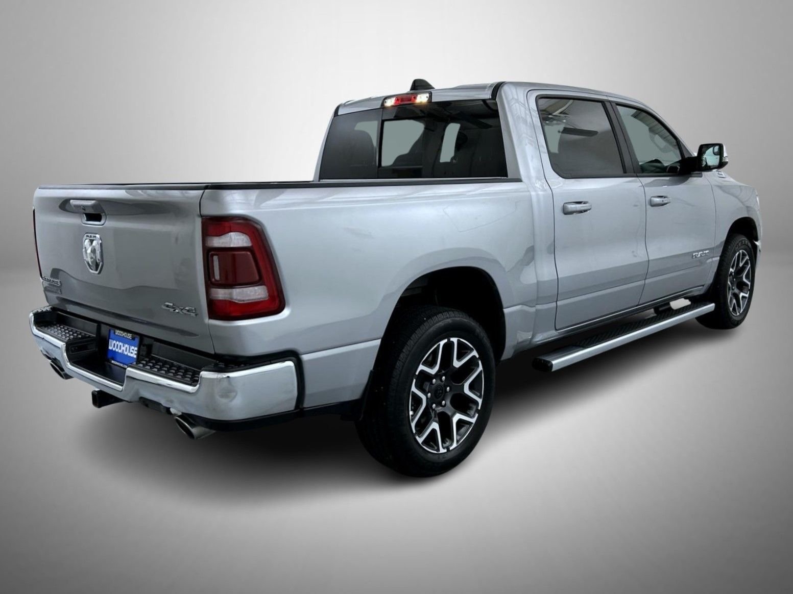 Used 2023 Silver Ram Laramie image 5