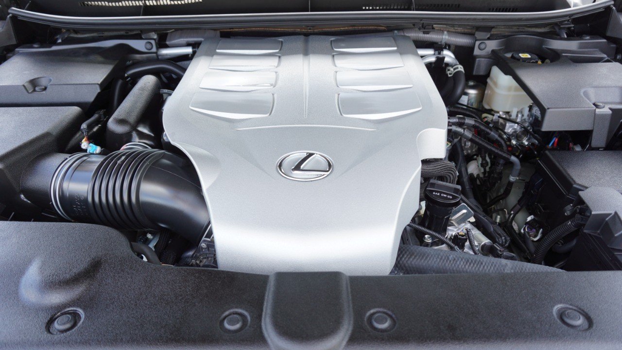 Certified Used 2021 ATOMIC SILVER Lexus GX 460 Premium image 37