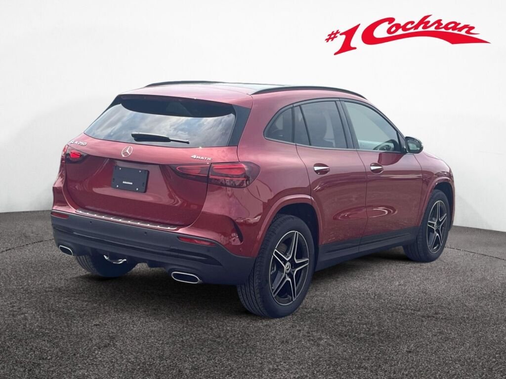 New 2026 MANUFAKTUR Patagonia Red Metallic Mercedes-Benz GLA 250 image 7