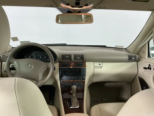 Used 2006  Mercedes-Benz C 350 image 21