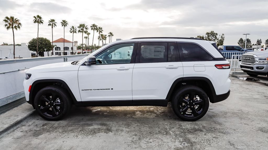 New 2026 Bright White Clearcoat Jeep Limited image 14