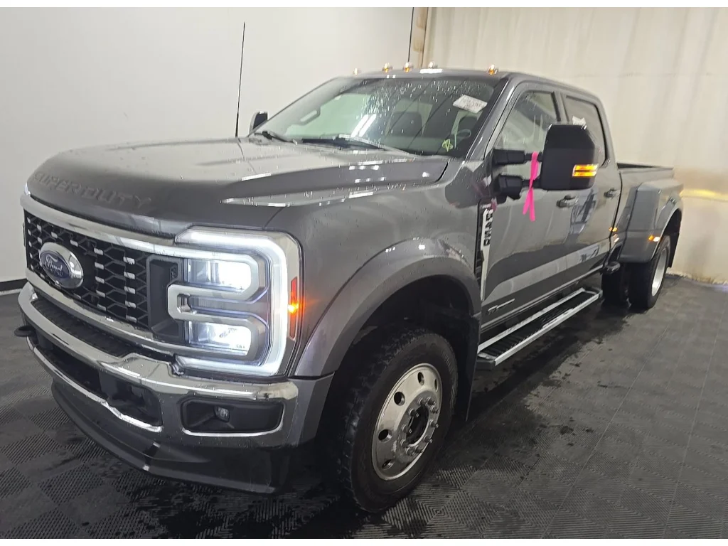Used 2024 Carbonized Gray Metallic Ford LARIAT image 1
