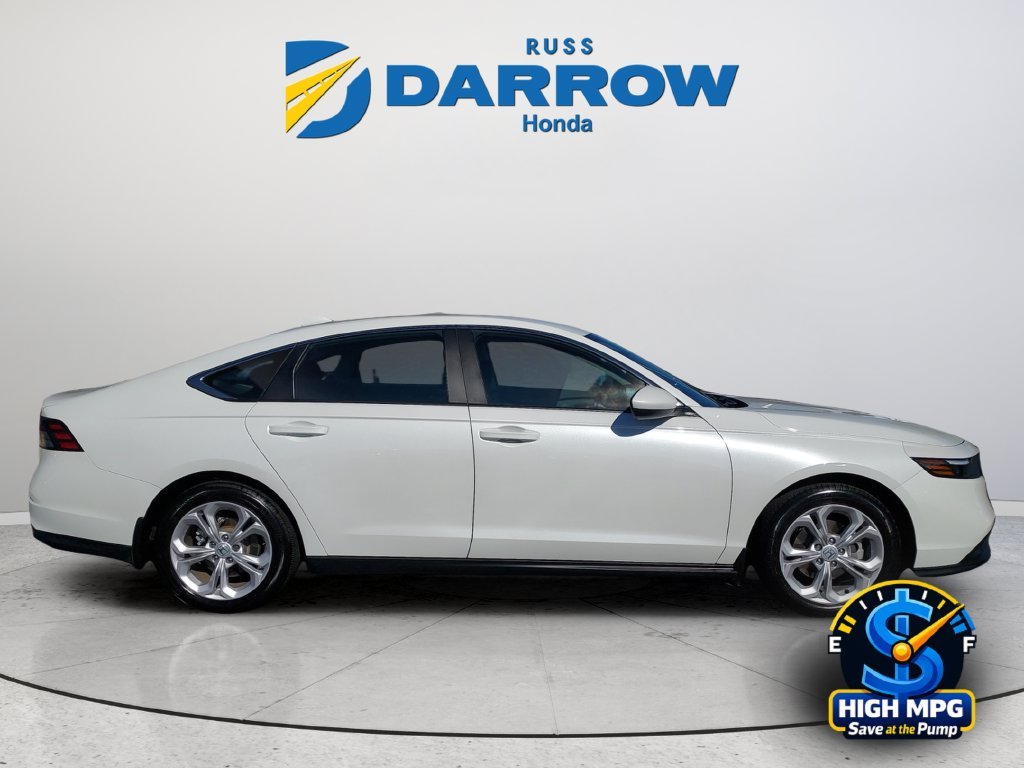 Used 2025 White Honda LX image 6