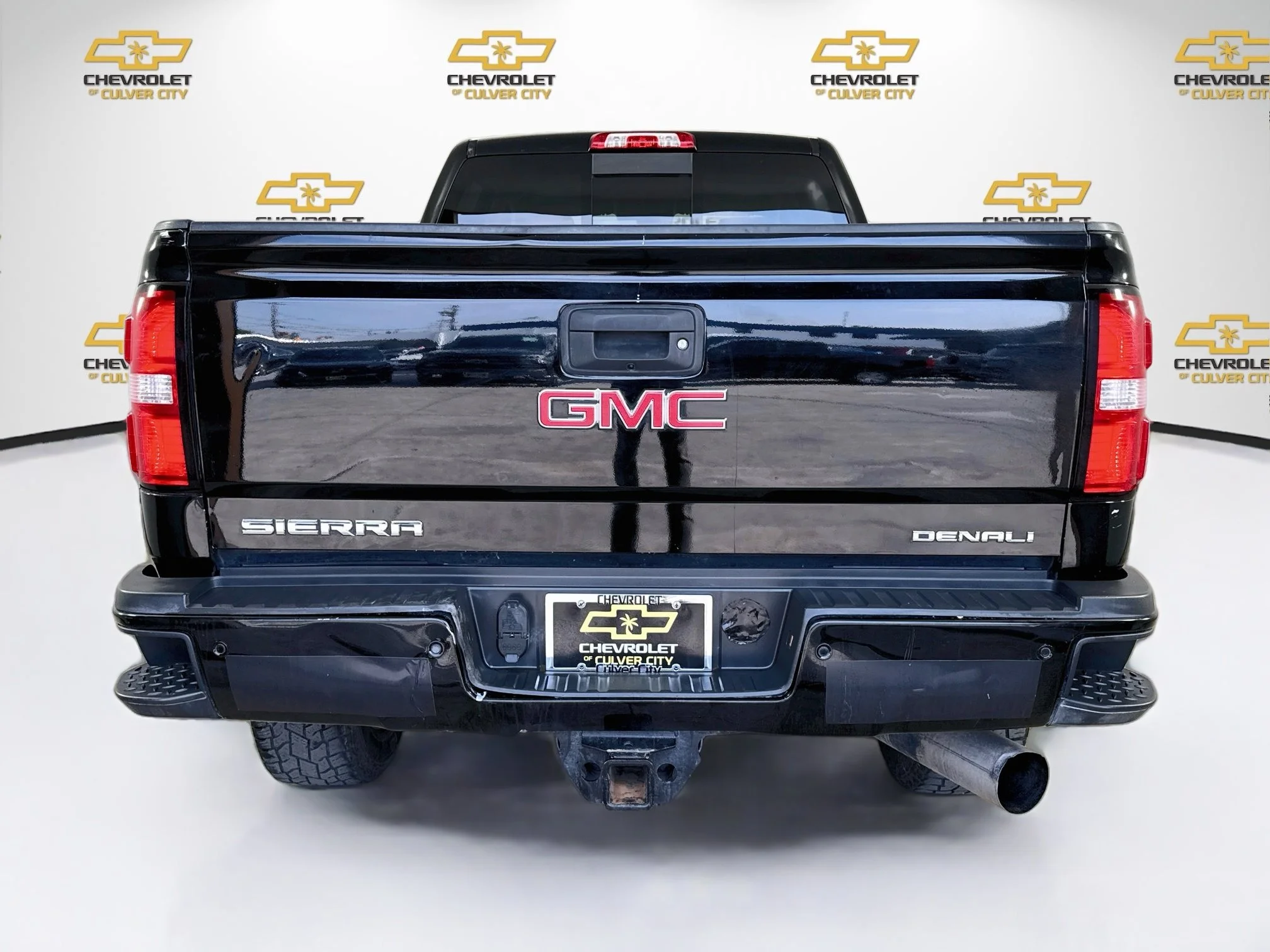 Used 2018 ONYX BLACK GMC Denali image 7