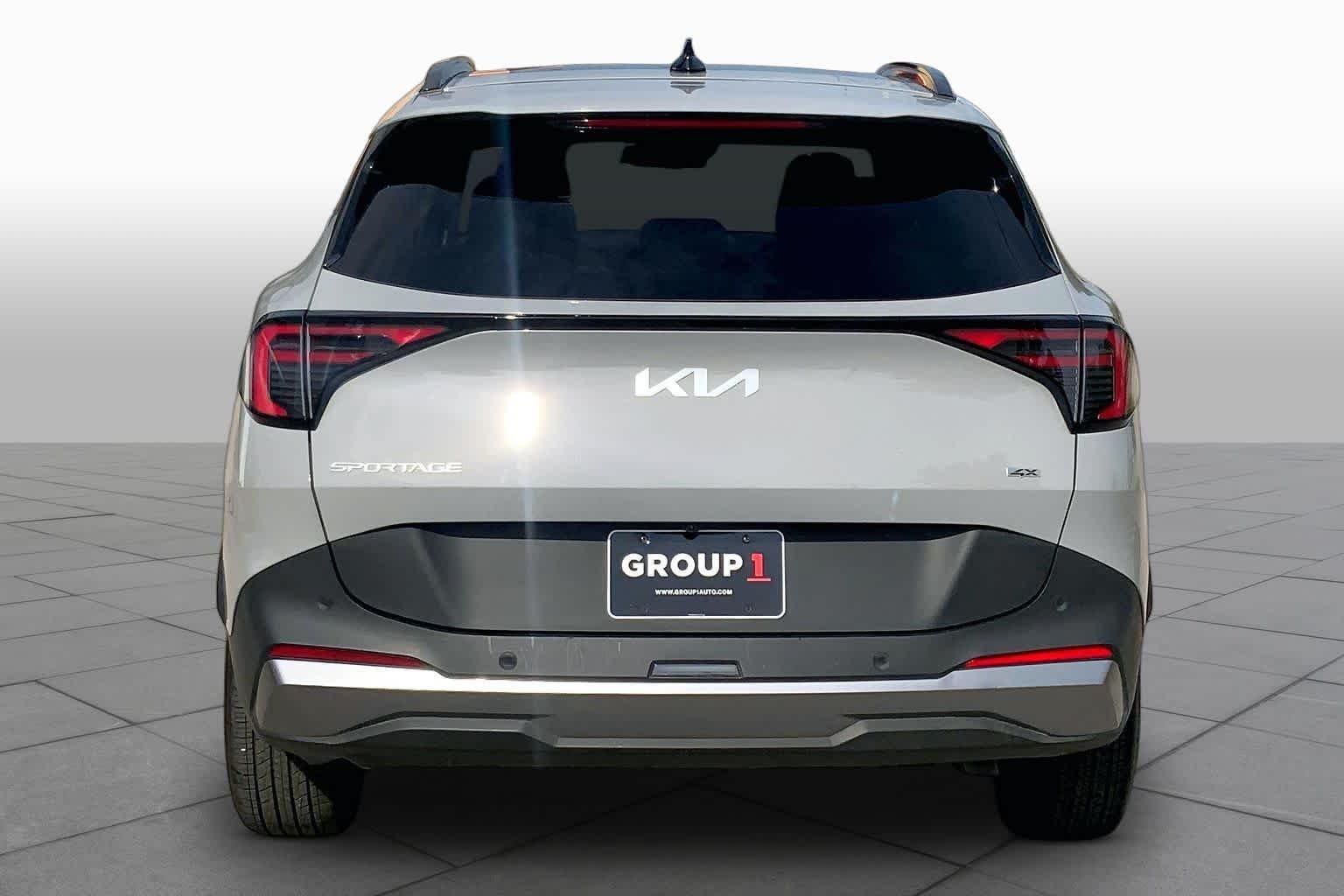 Pre-Owned 2026 Kia Sportage EX