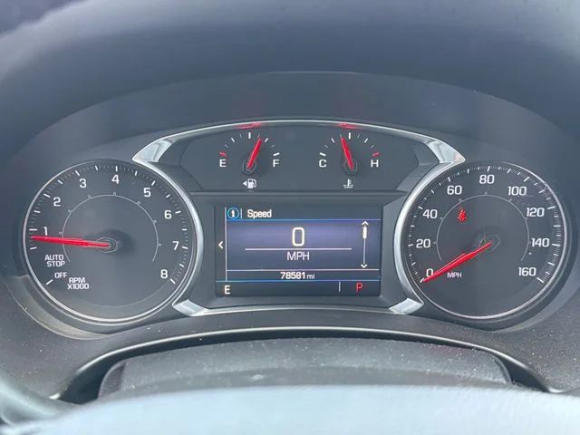 Used 2019 Black GMC SLE image 11