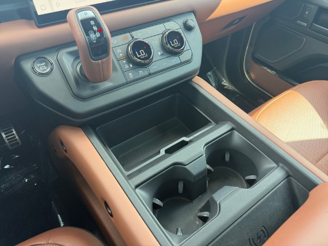 Used 2025 Beige Land Rover OCTA image 25