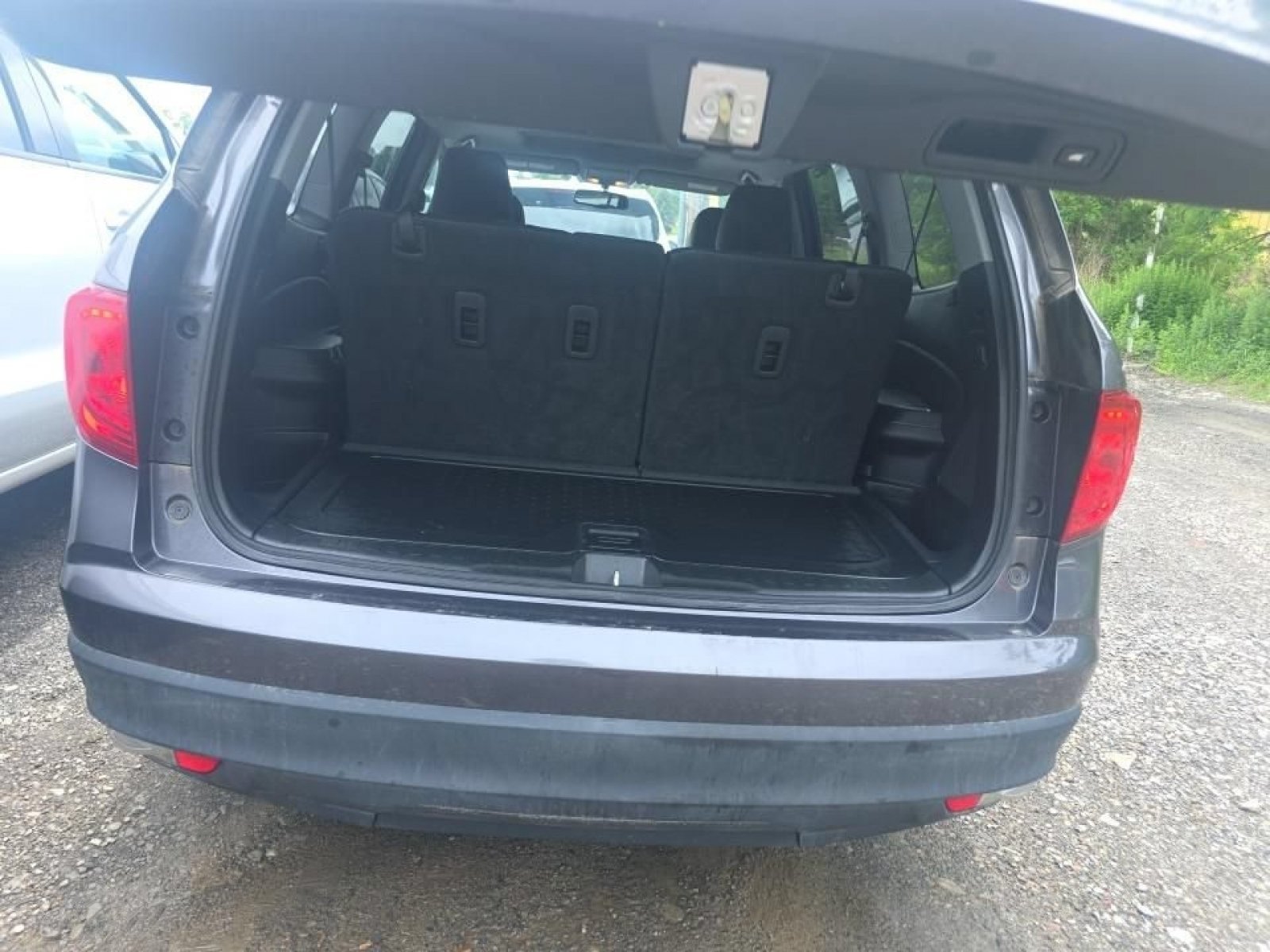 Used 2018 Modern Steel Metallic Honda EX-L image 11