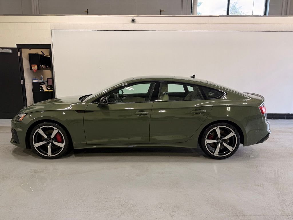 Used 2024 Green Audi quattro image 2