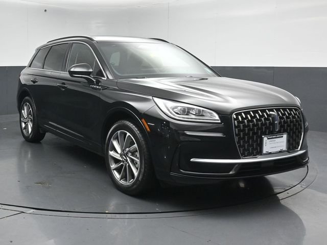 Used 2025 Black Lincoln Grand Touring image 1