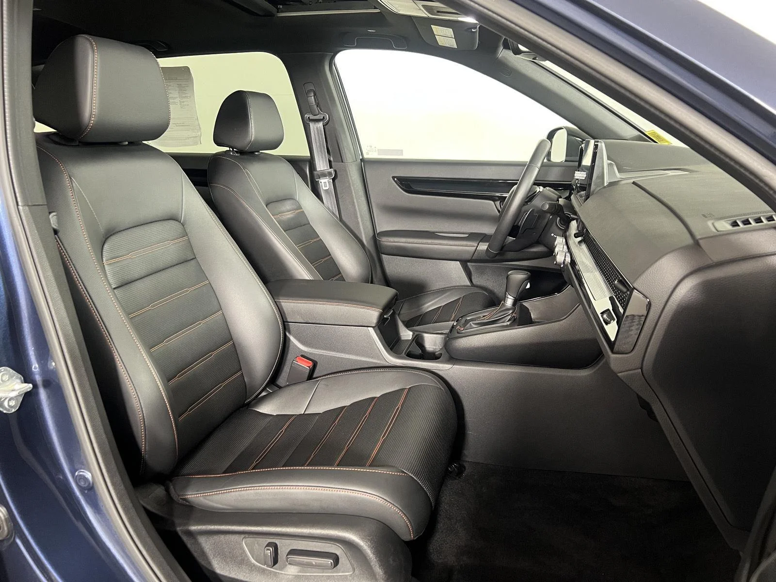 Used 2024 Canyon River Blue Metallic Honda Sport Touring image 19