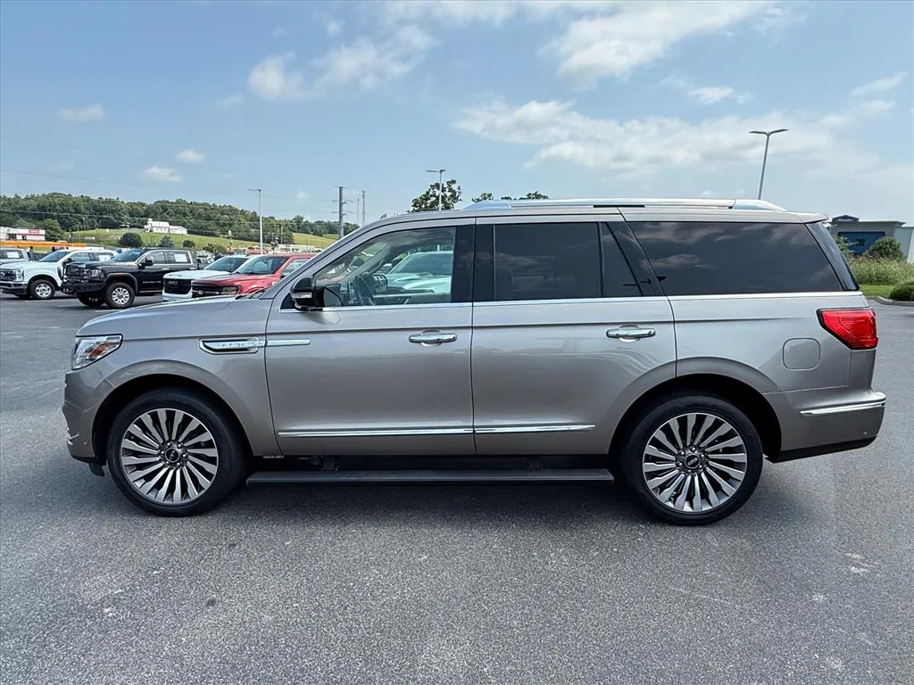 2019 Lincoln Navigator