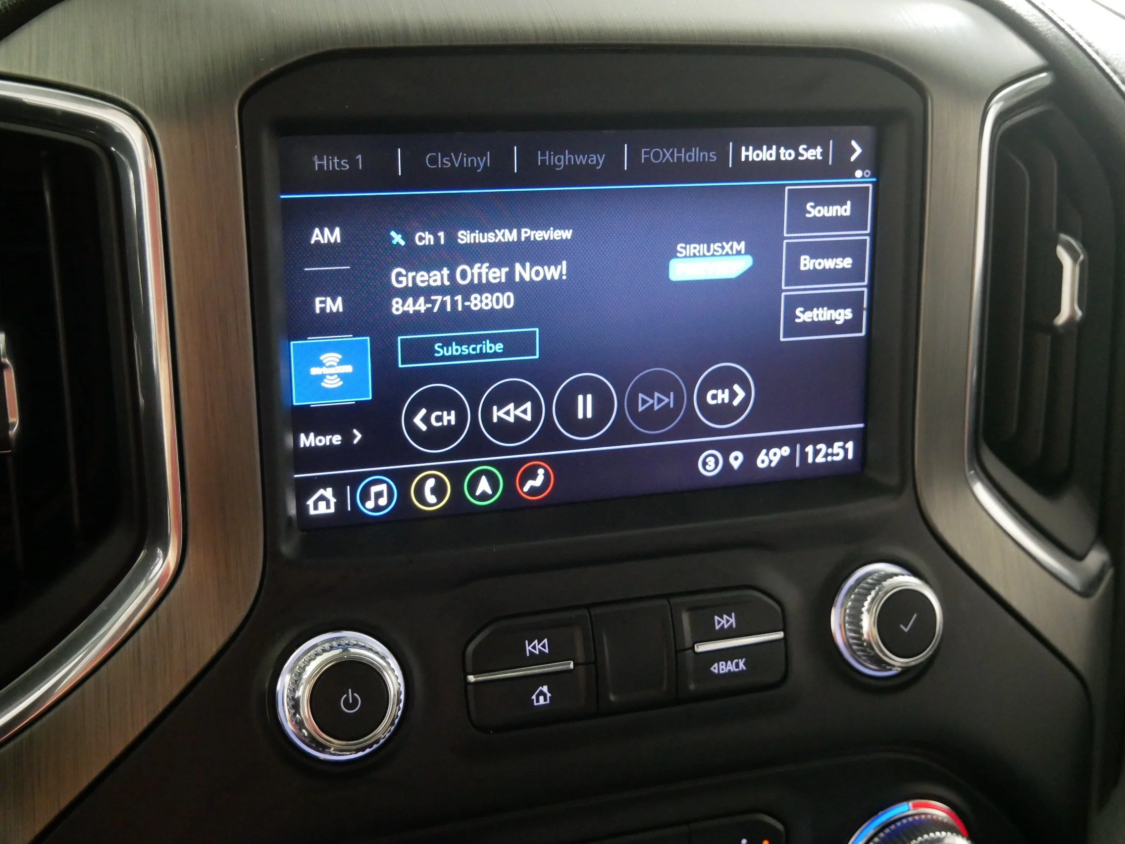 Used 2022 Onyx Black GMC Denali image 22