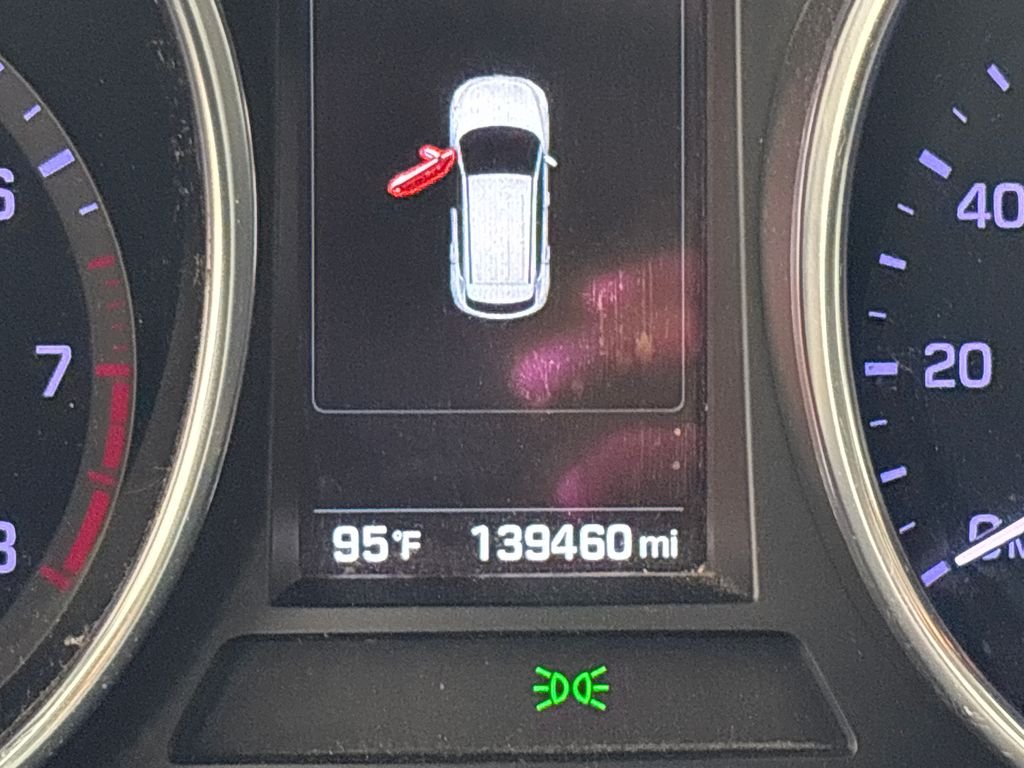 Used 2019 White Hyundai Limited image 29