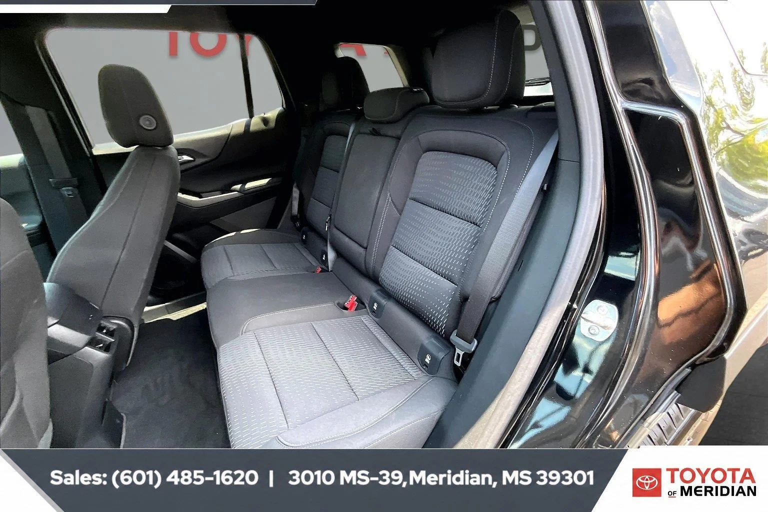 Used 2026 Mosaic Black Metallic Chevrolet AWD LT image 19