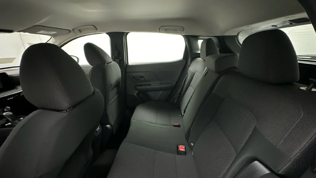 Used 2025 White Nissan S image 10