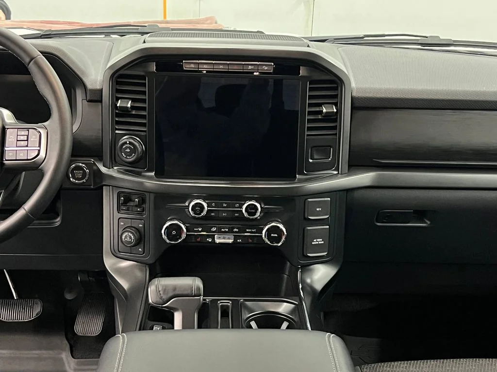 2024 Ford F-150 XLT - Photo 17