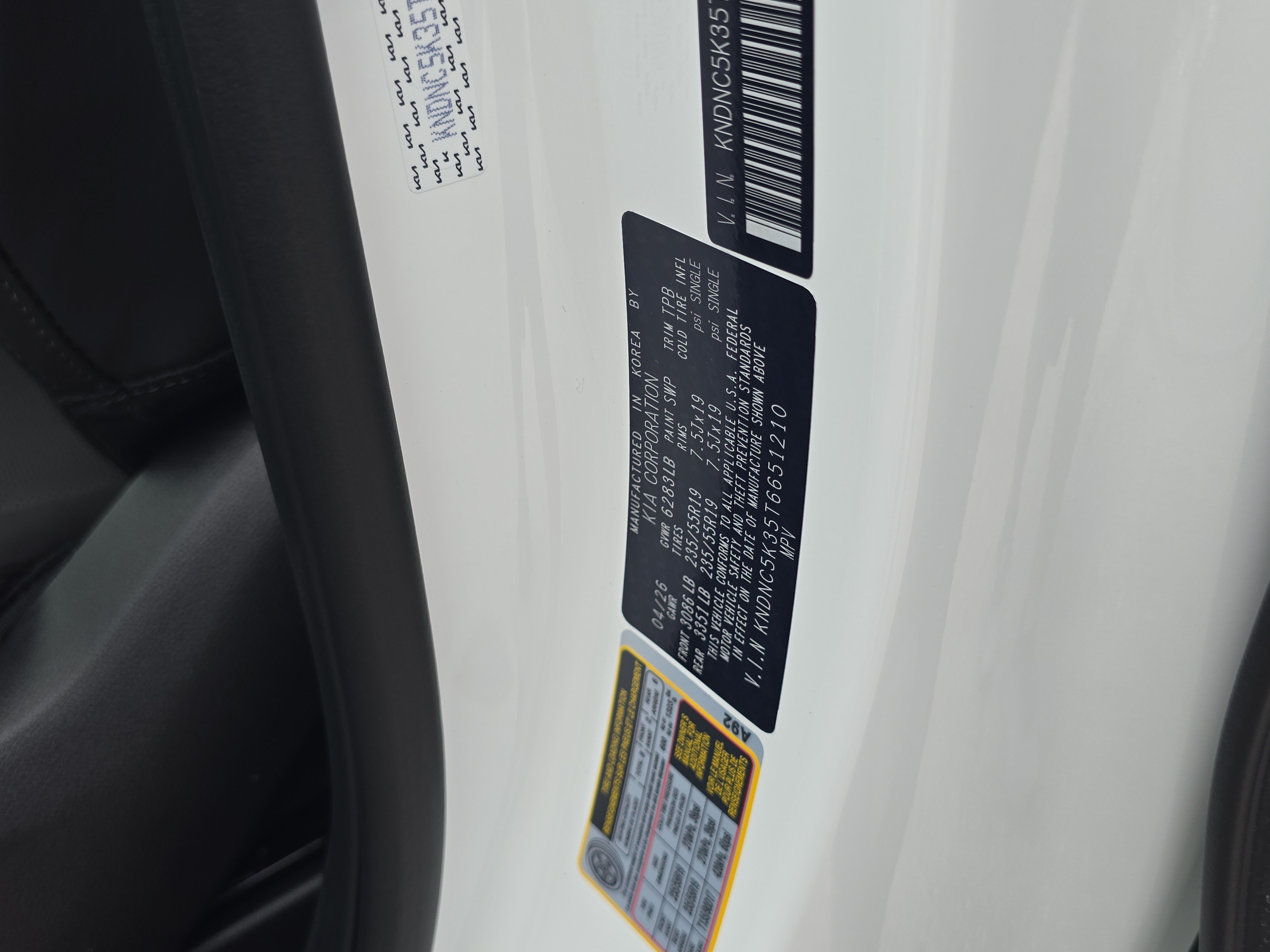 New 2026 Snow White Pearl Kia EX image 34