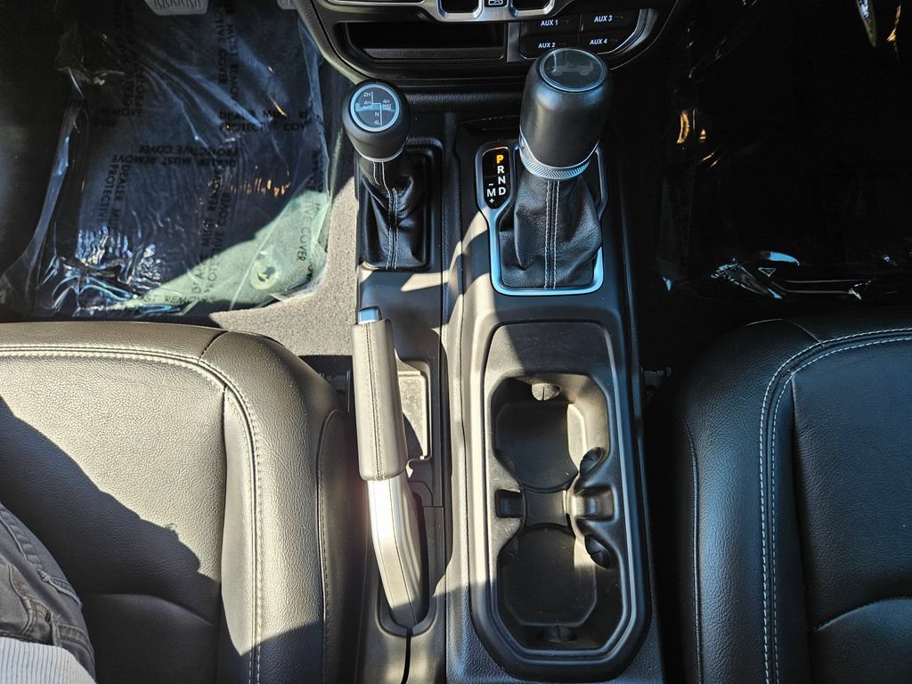 Used 2023 Black Jeep Sahara 4x4 image 25