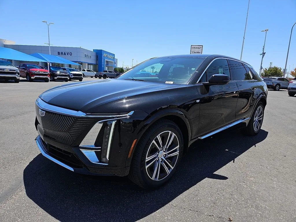 2024 Cadillac Lyriq Luxury 1 RWD's photo
