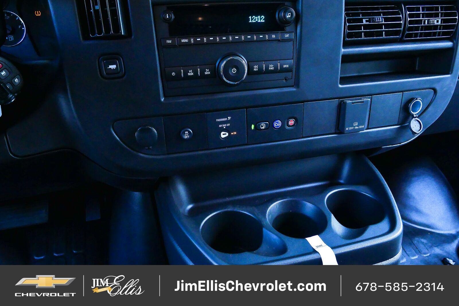 2025 Chevrolet Express Cargo Work Van - Photo 15