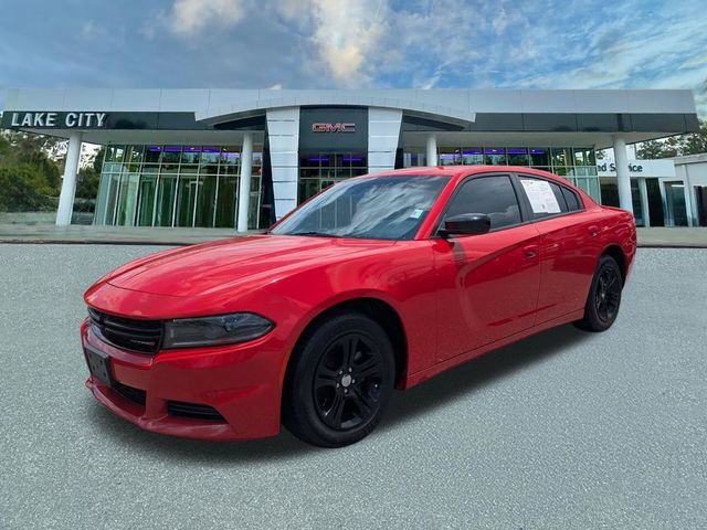 Used 2023 Red Dodge SXT image 7