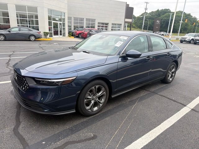 Used 2024 Blue Honda EX image 5