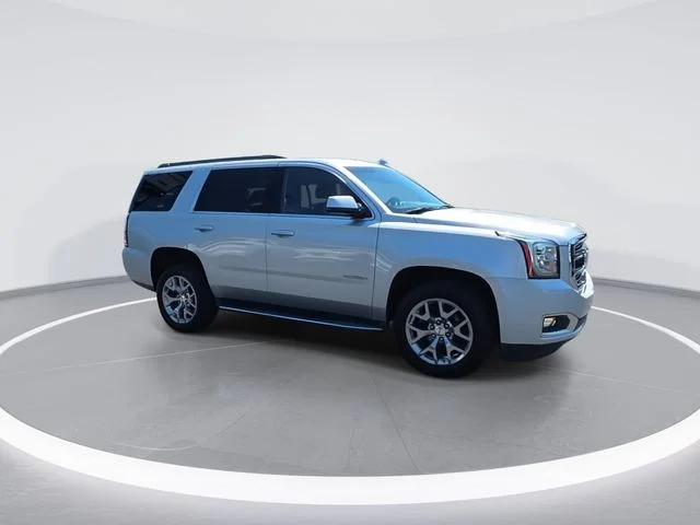 Used 2019 Silver GMC SLT image 2