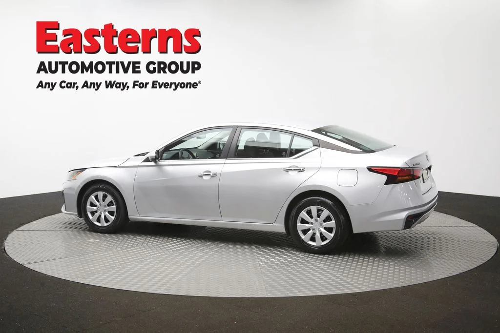 Used 2023 Silver Nissan 2.5 S image 60