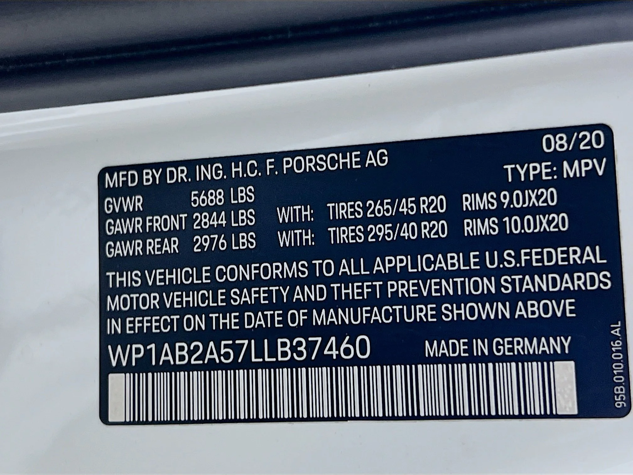 Used 2020 White Porsche S image 36