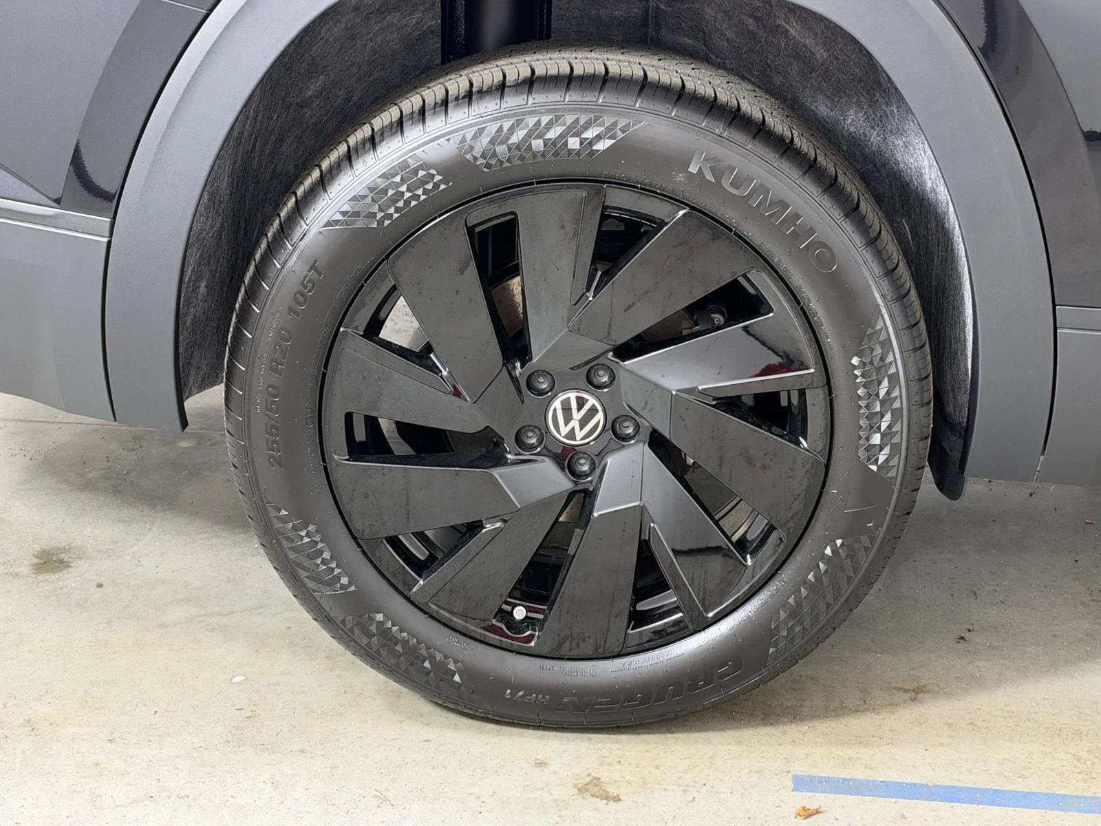 New 2026 Deep Black Pearl Volkswagen 2.0T SE w/Technology image 18